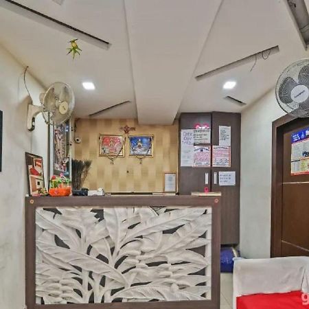 Hotel Kalash Удджайн Экстерьер фото