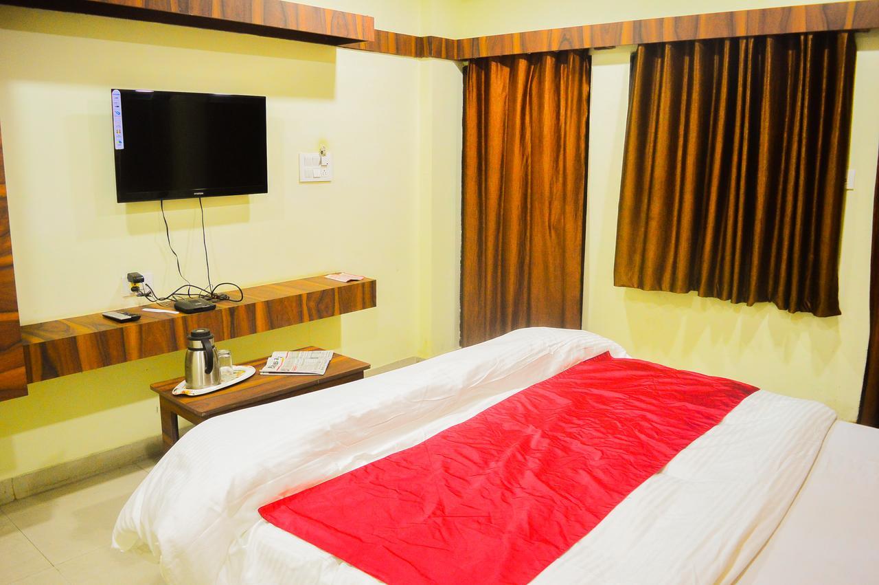Hotel Kalash Удджайн Экстерьер фото